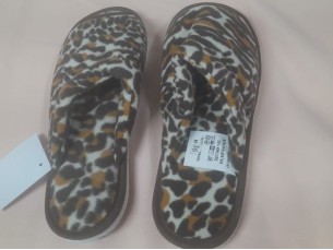 Chinelo inverno onça