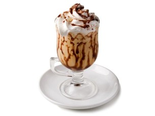 CAFÉ GELADO
