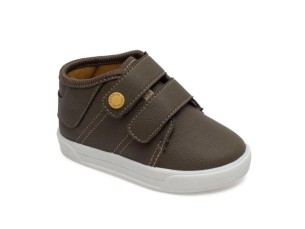Tênis infantil masculino verde musgo